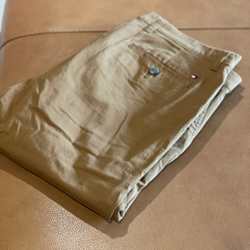 Tommy Hilfiger Mens slim fit chino